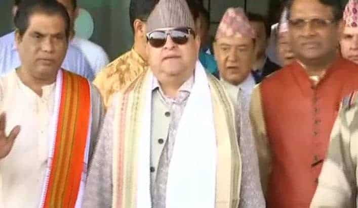 ज्ञानेन्द्रलाई  ‘नेपालका राजा’ भन्दै  भारतमा भव्य स्वागत