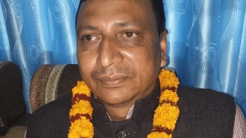 प्रदेशसभा २ का सभामुख हिन्दीमा सपथ लिए