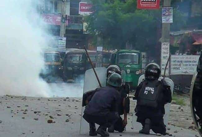 भरतपुरमा १० राउण्ड हवाई फायर, एक जनालाई गोली लाग्यो