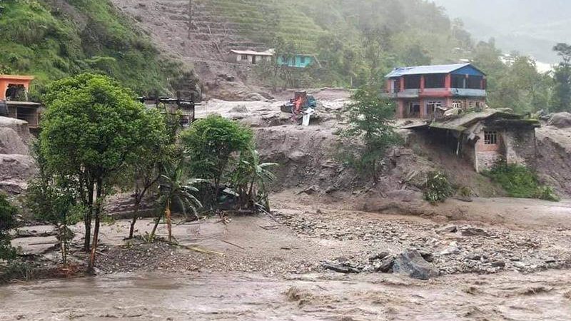 बाढी पहिरोमा परी १६७ जनाको ज्यान गयो, ५६ अझै बेपत्ता